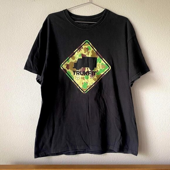 Trukfit Skateboarding Tee Shirt Men's XL - Picture 1 of 4